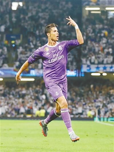 佩佩在防守 佩佩在防守