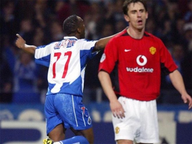 在篮球场上 在篮球场上